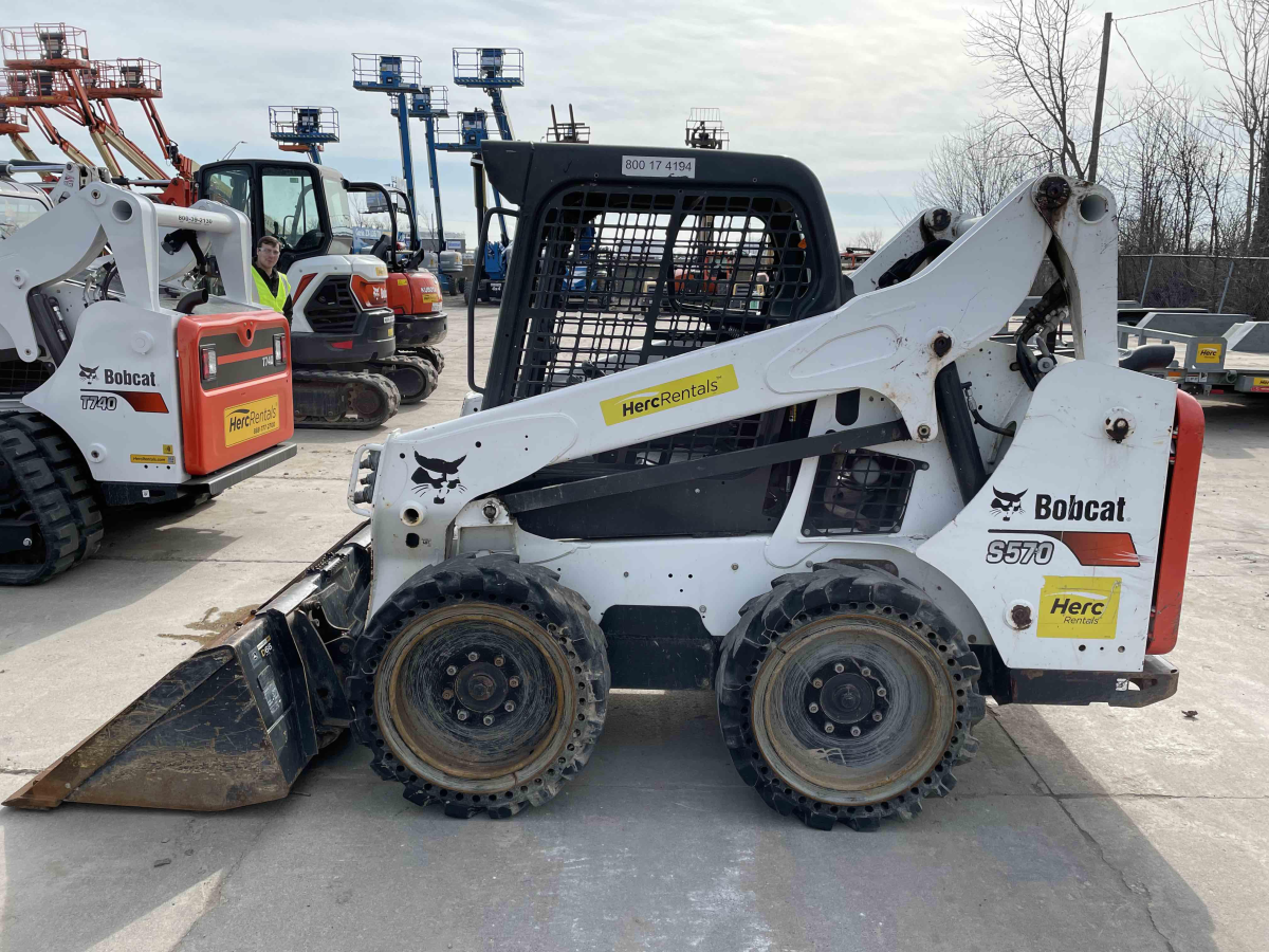 Detail Photo - 2017 Bobcat S570 | image 0