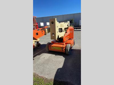 Gallery Thumbnail - Subcategory - 40+ Ft Electric Articulating Booms | image 3