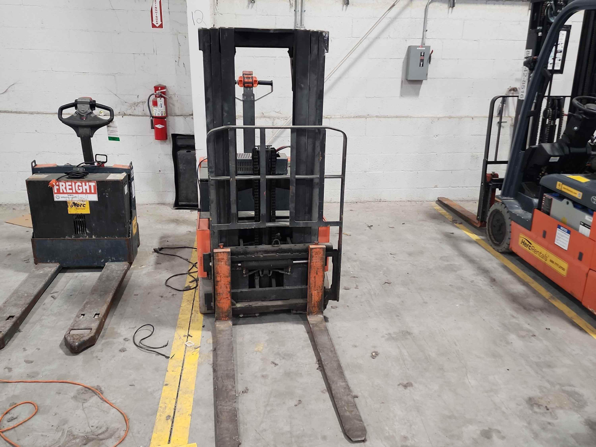 Subcategory - Walk-Behind Electric Stackers | image 2