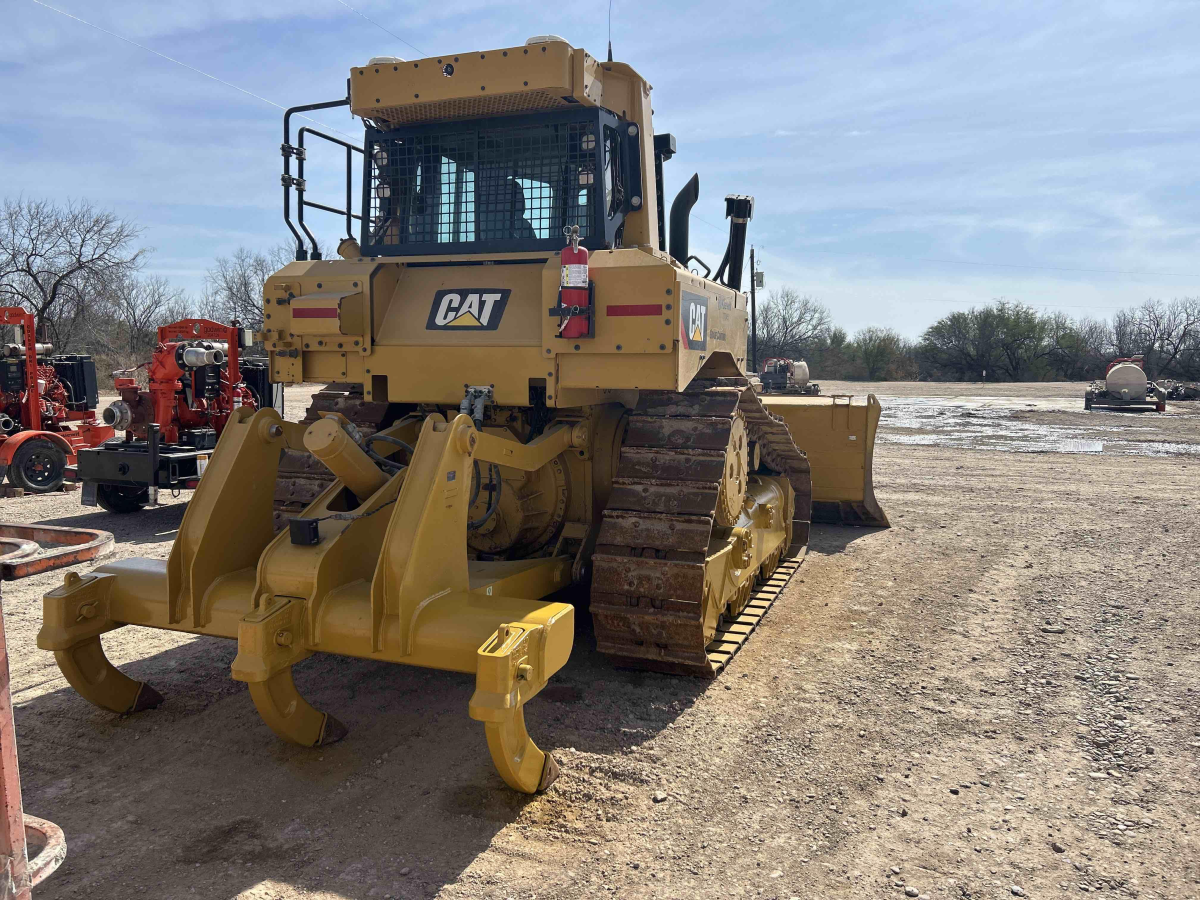 Subcategory - 180-299 HP Crawler Dozers | image 2