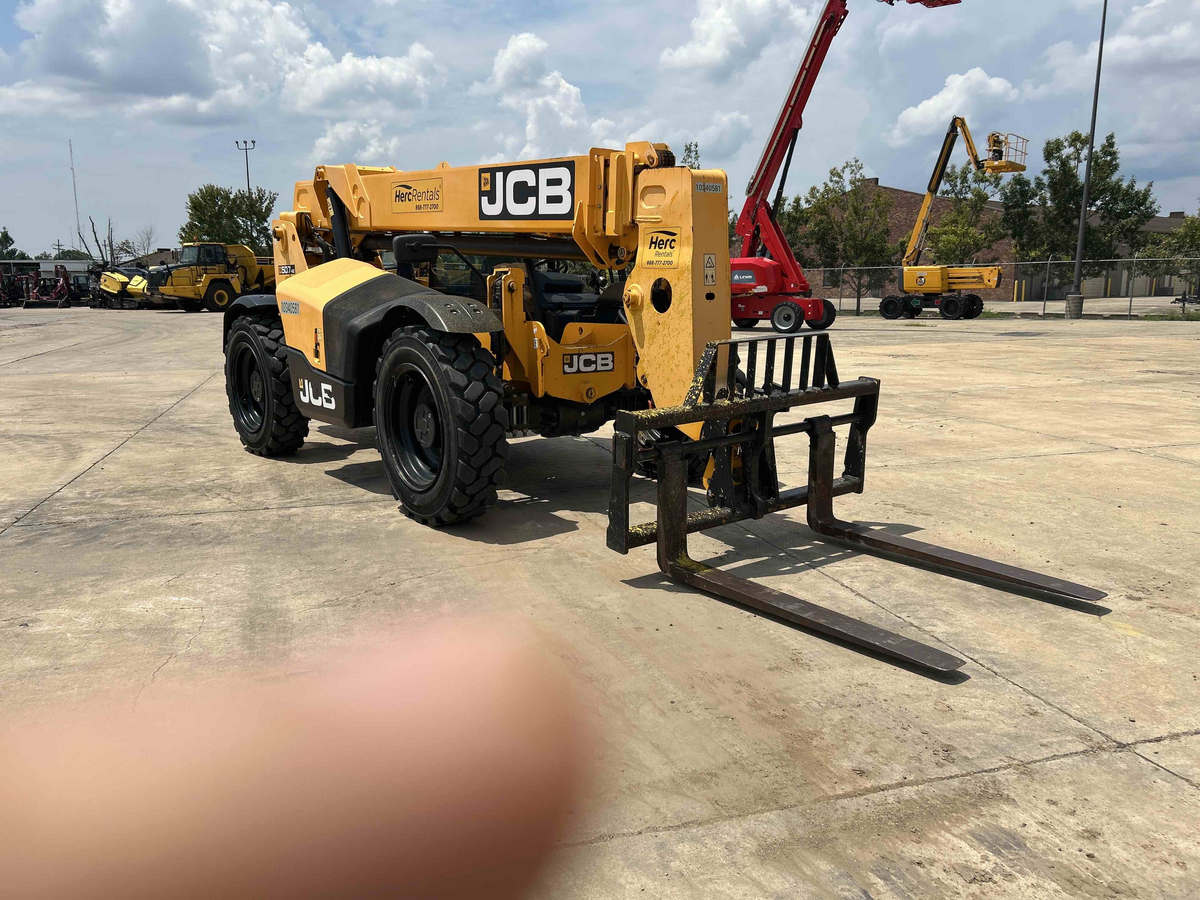 Subcategory - 7,000-9,999 Lb Telehandlers | image 4