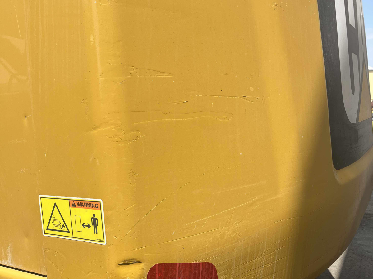Subcategory - 45,000-74,999 Lb Excavators | image 16