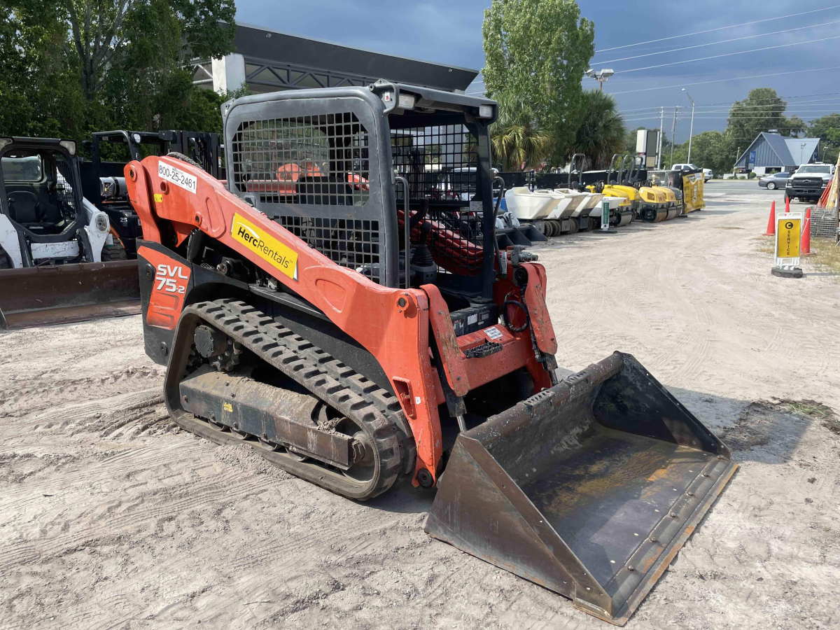 Subcategory - 2,000+ Lb Compact Track Loaders | image 1