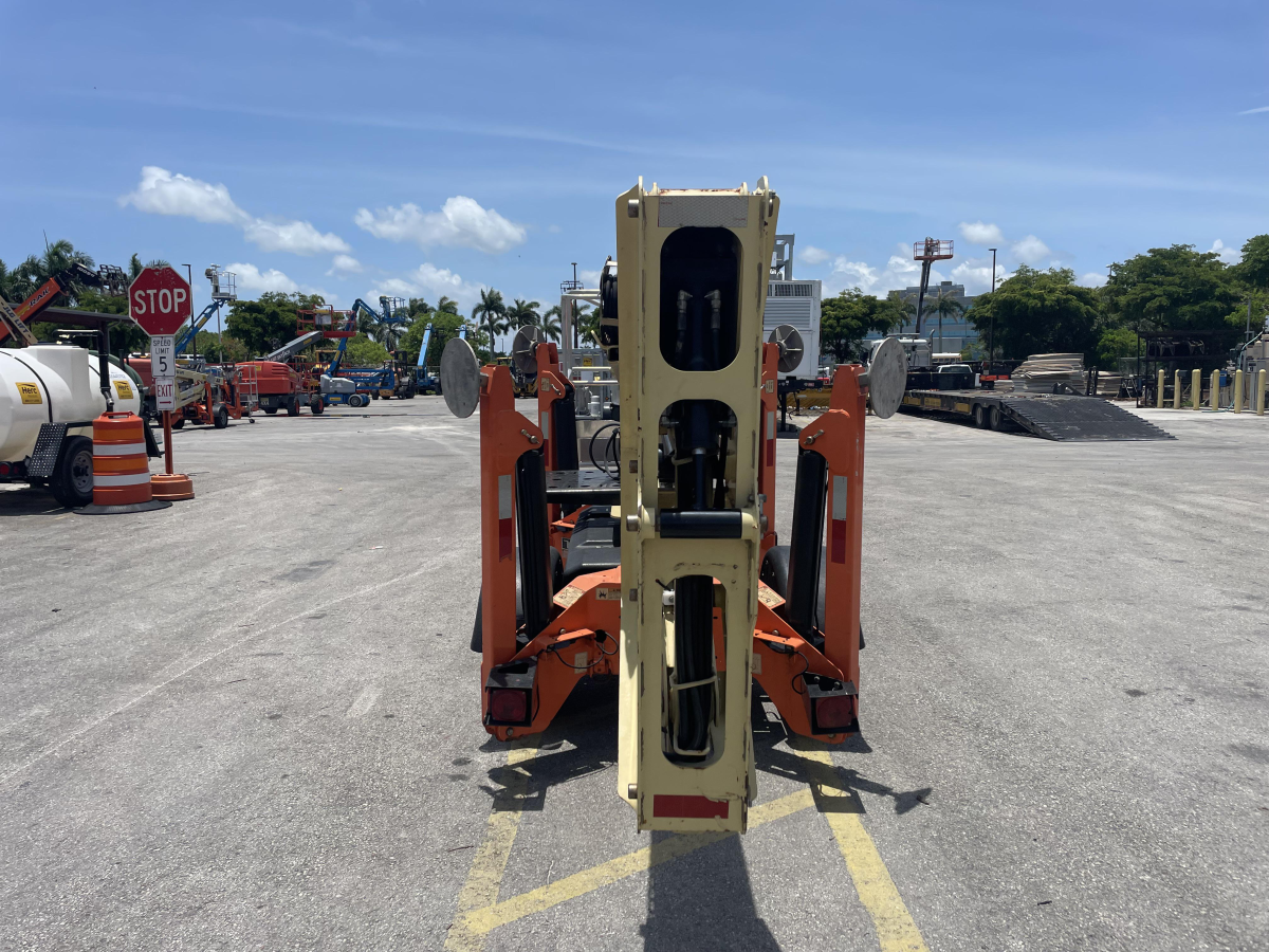 Subcategory - Towable Booms | image 3