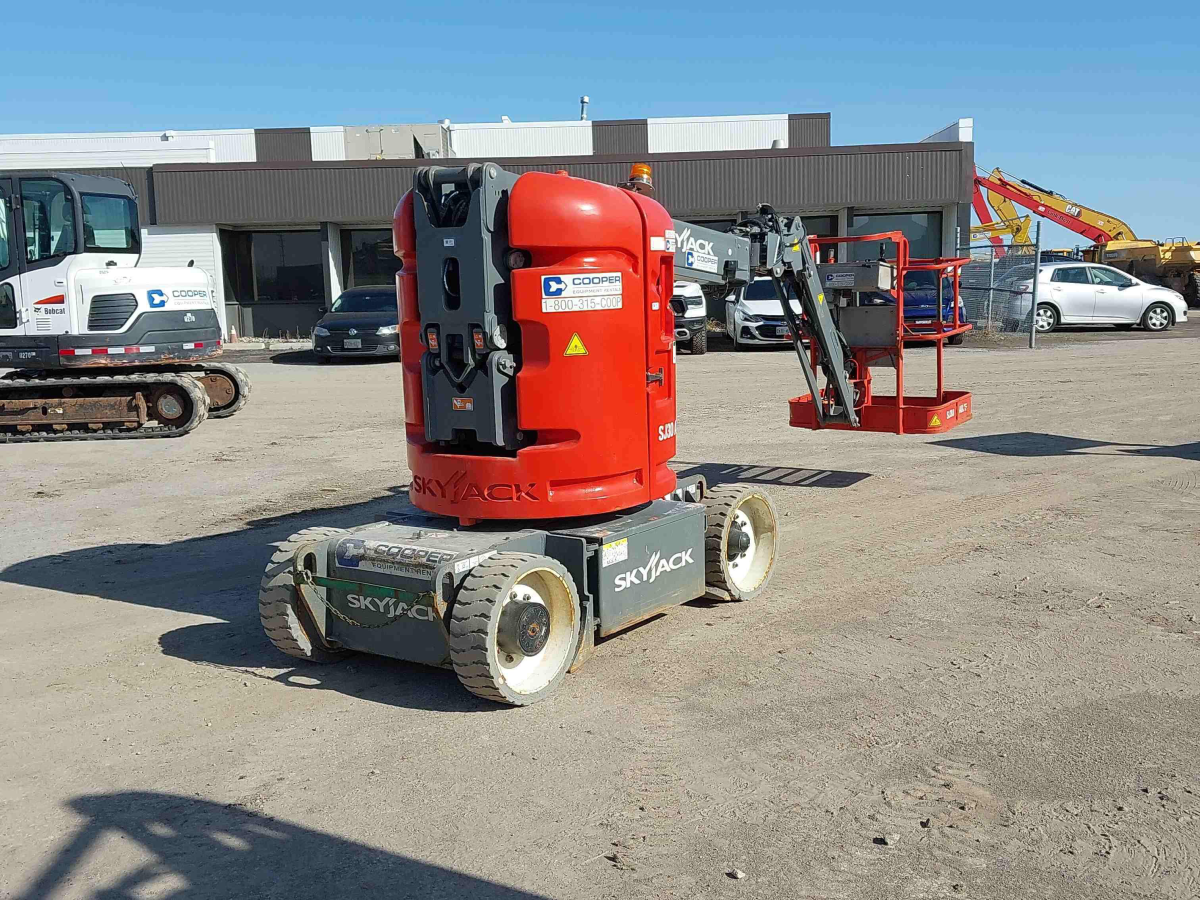 Subcategory - 0-39 Ft Electric Articulating Booms | image 1