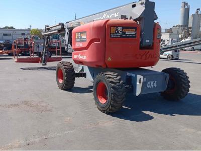 Gallery Thumbnail - Subcategory - 50-79 Ft Articulating Booms | image 6