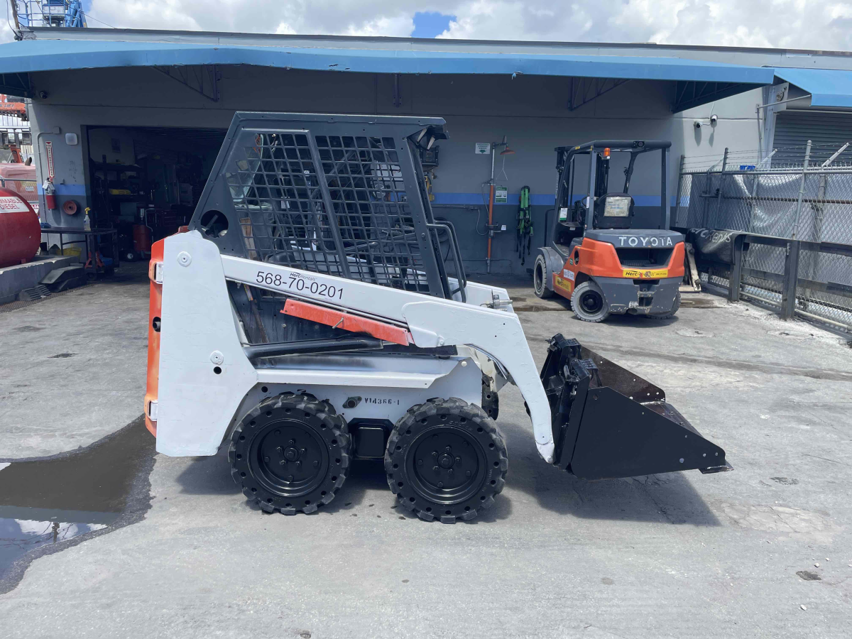 Subcategory - 0-1,099 Lb Skid Steer Loaders | image 1