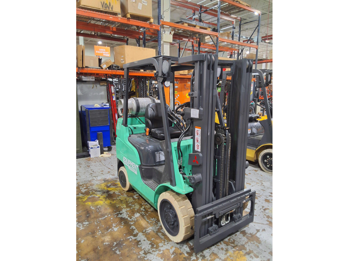 Subcategory - 0-19,999 Lb Cushion Tire Forklift Trucks | image 0