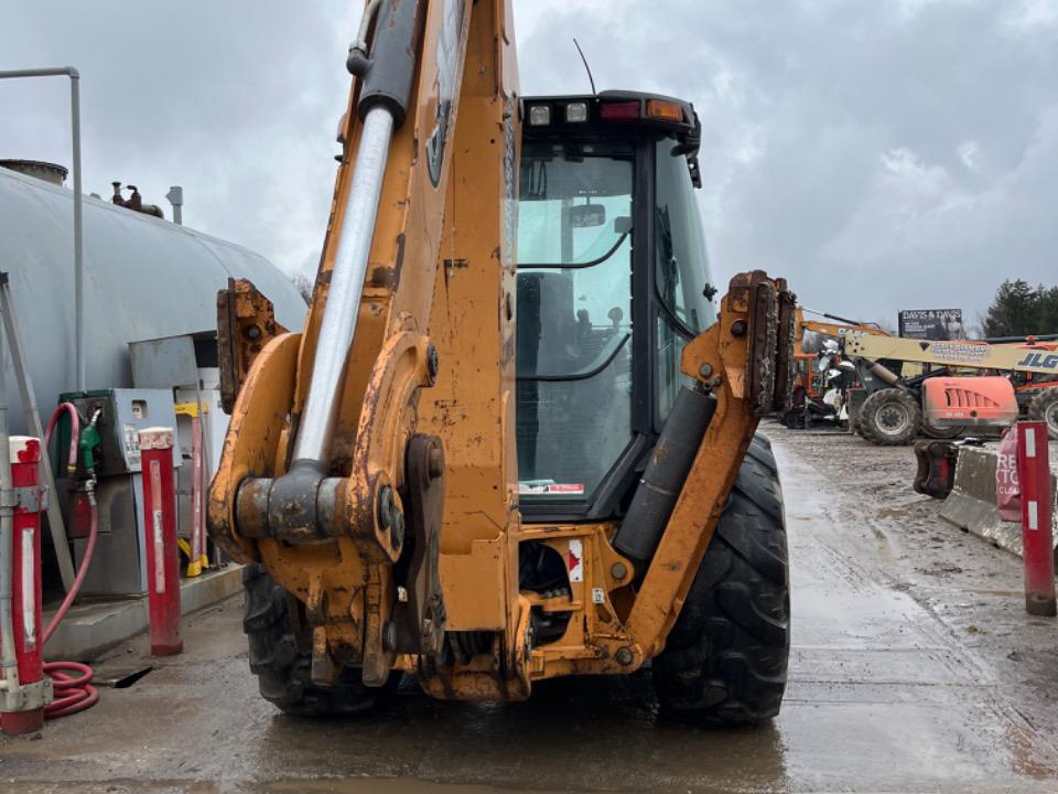 Subcategory - 70+ HP Backhoe Loaders | image 3