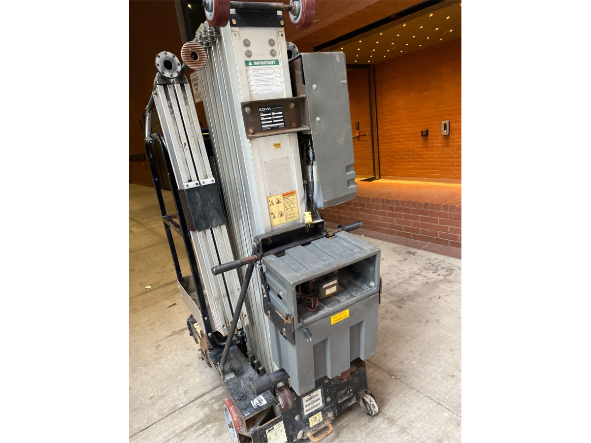 Subcategory - Push Around Mast Lifts | image 2