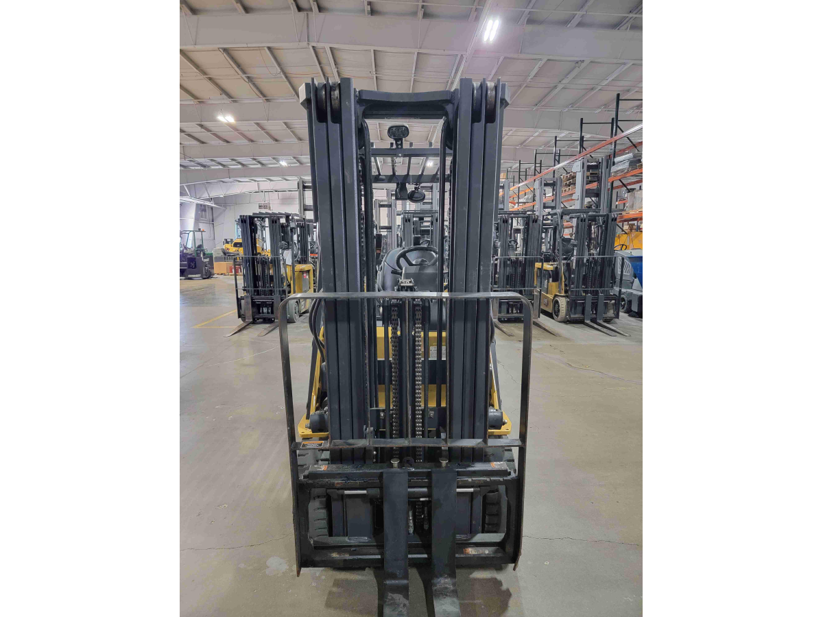 Subcategory - 0-19,999 Lb Cushion Tire Forklift Trucks | image 0