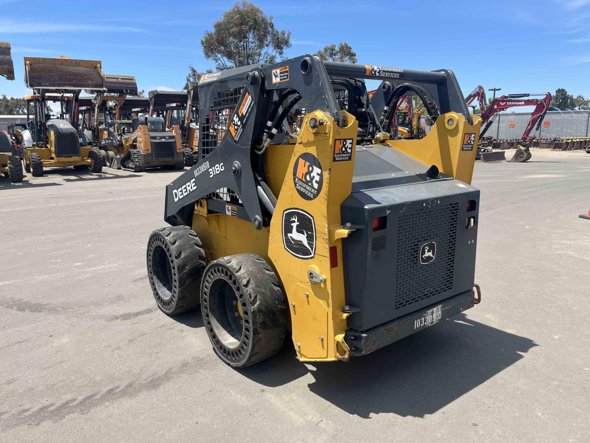 Subcategory - 1,100-2,999 Lb Skid Steer Loaders | image 7