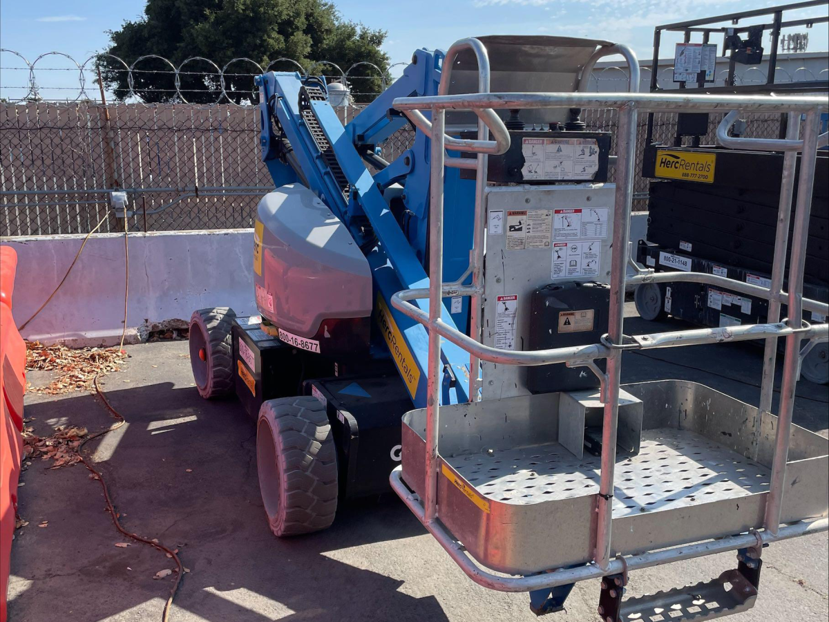Subcategory - 0-39 Ft Electric Articulating Booms | image 3