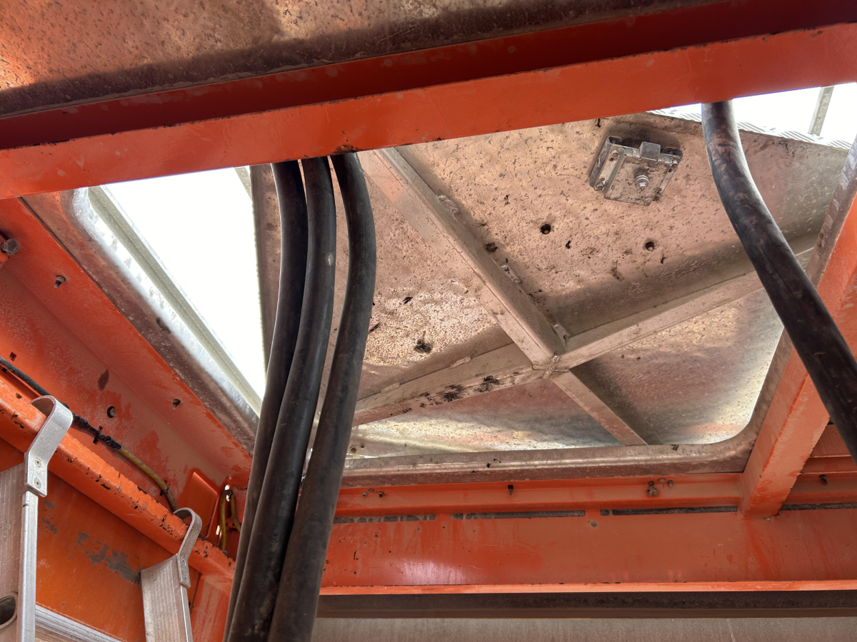 Subcategory - Personnel And Material Hoists | image 2