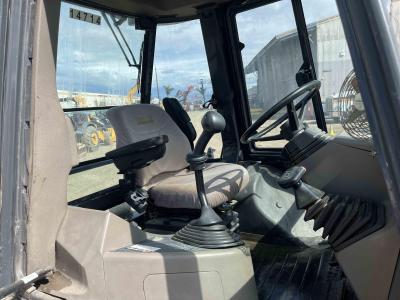 Gallery Thumbnail - Subcategory - Utility Tractors | image 8