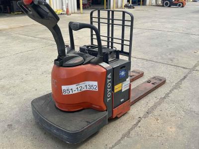Gallery Thumbnail - Subcategory - Pallet Trucks | image 5