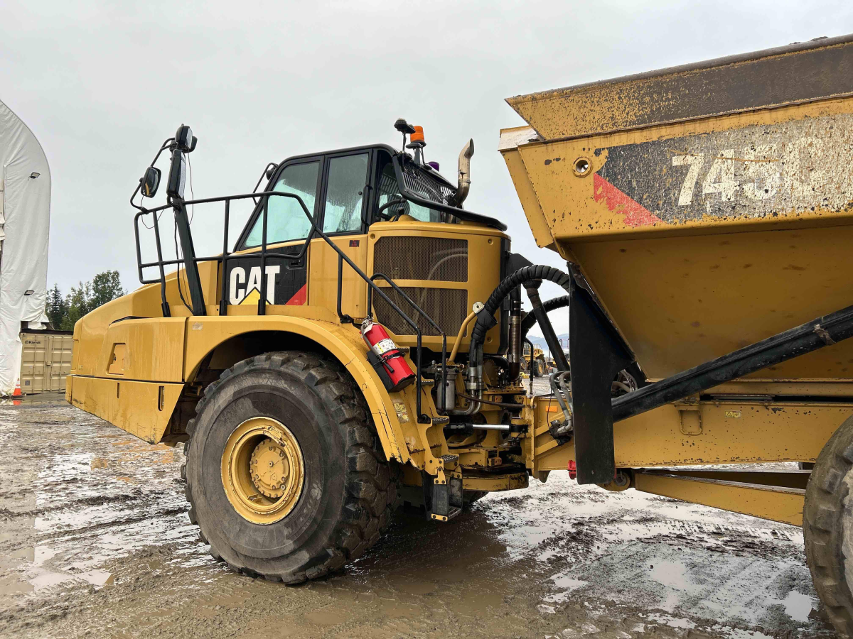 Detail Photo - 2016 Caterpillar 745C | image 23