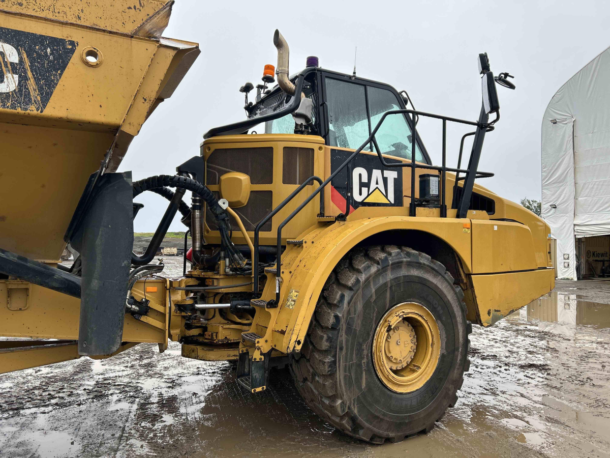 Detail Photo - 2016 Caterpillar 745C | image 22