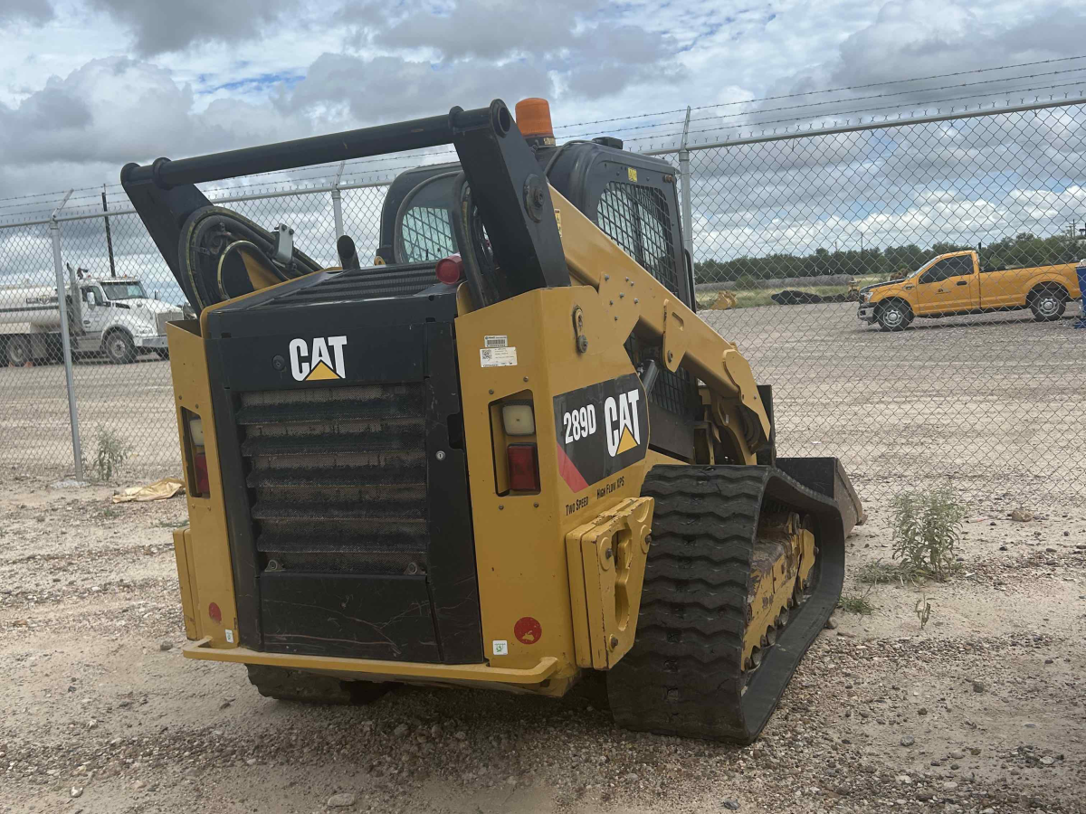 Subcategory - 2,000+ Lb Compact Track Loaders | image 3