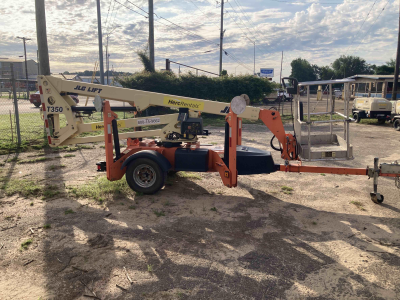 Detail Photo - 2017 JLG T350