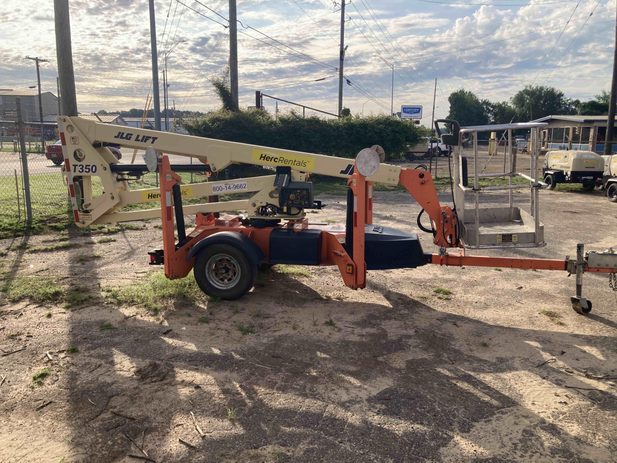 Subcategory - Towable Booms | image 0