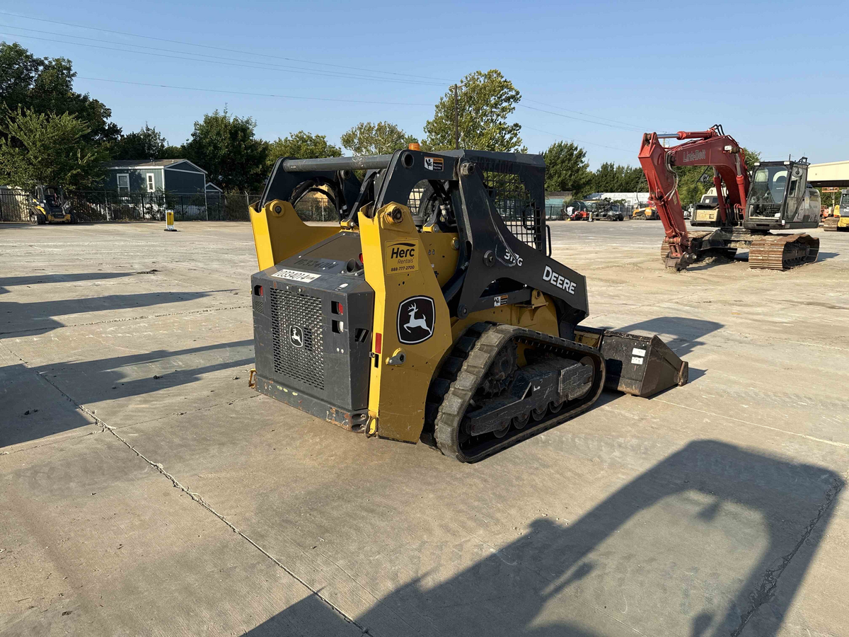 Subcategory - 2,000+ Lb Compact Track Loaders | image 3