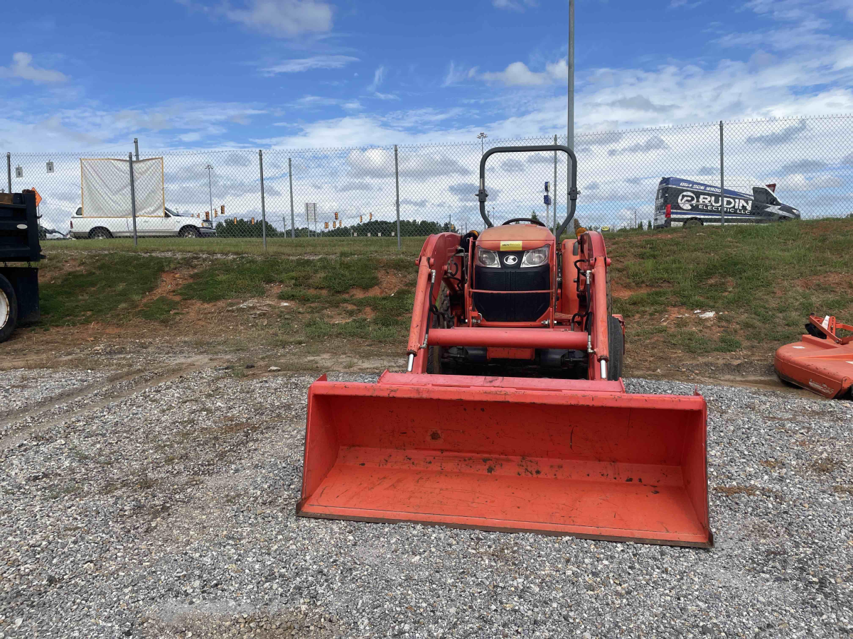 Detail Photo - 2017 Kubota L4701 | image 2