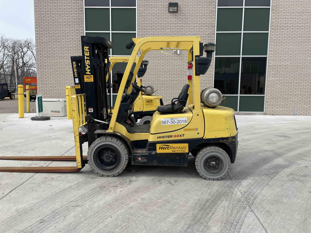 Subcategory - 0-19,999 Lb Pneumatic Tire Forklift Trucks | image 3