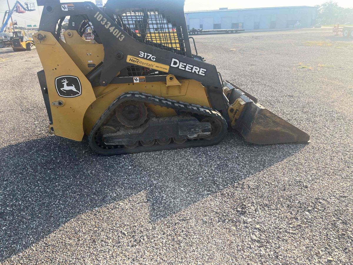 Subcategory - 2,000+ Lb Compact Track Loaders | image 4