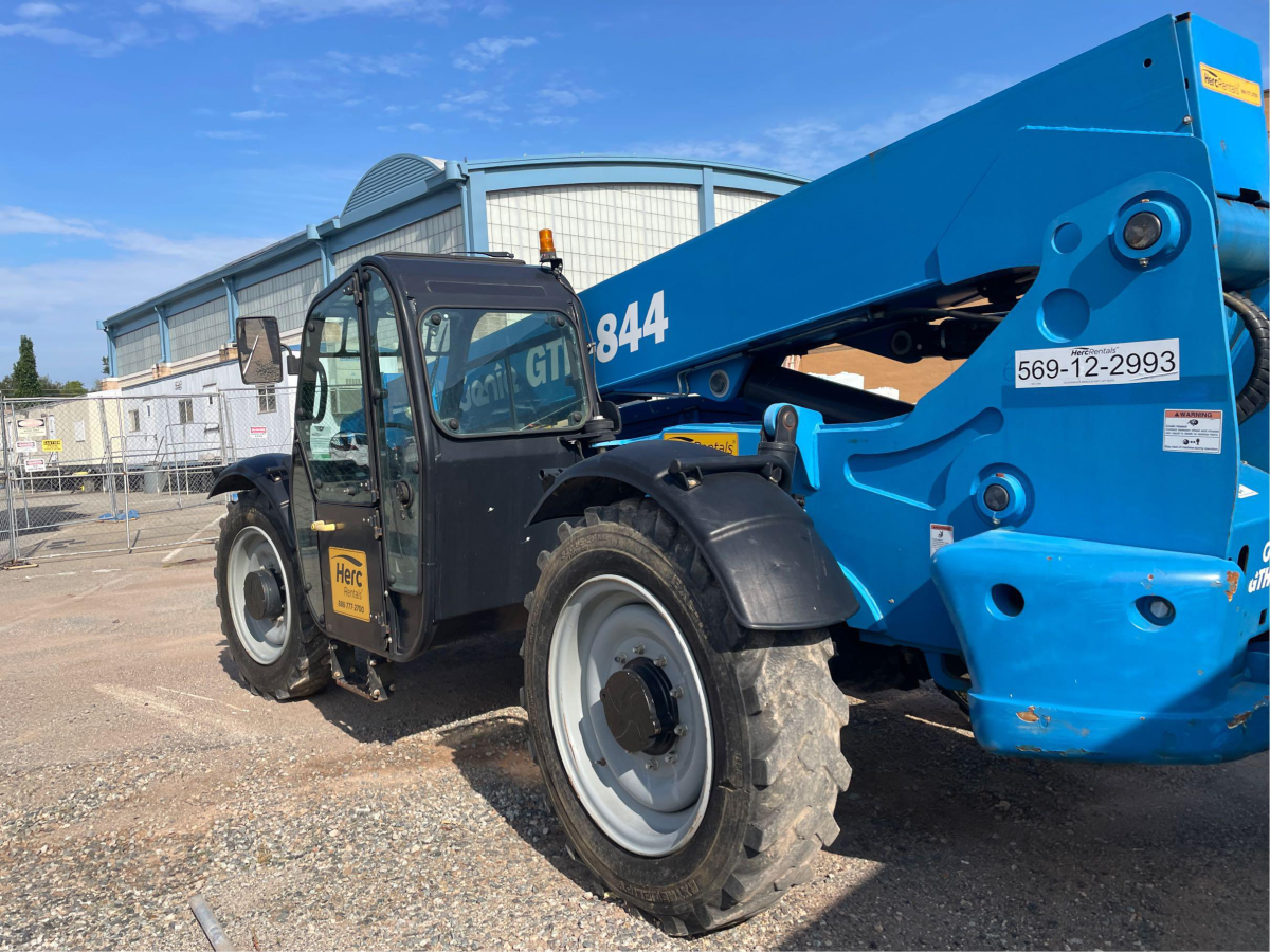 Subcategory - 7,000-9,999 Lb Telehandlers | image 3