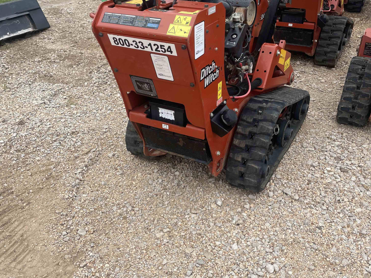 Detail Photo - 2020 Ditch Witch C24X | image 2