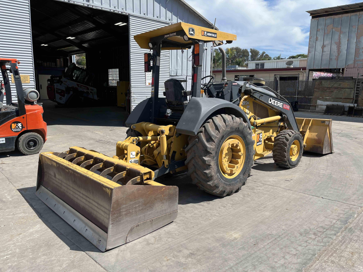 Subcategory - Utility Tractors | image 2