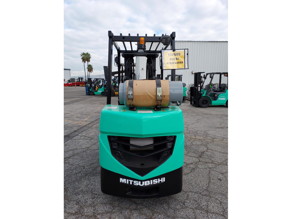 Subcategory - 0-19,999 Lb Cushion Tire Forklift Trucks | image 2