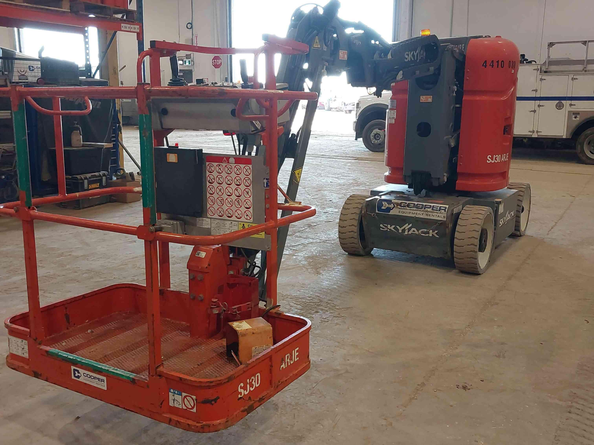 Subcategory - 0-39 Ft Electric Articulating Booms | image 3