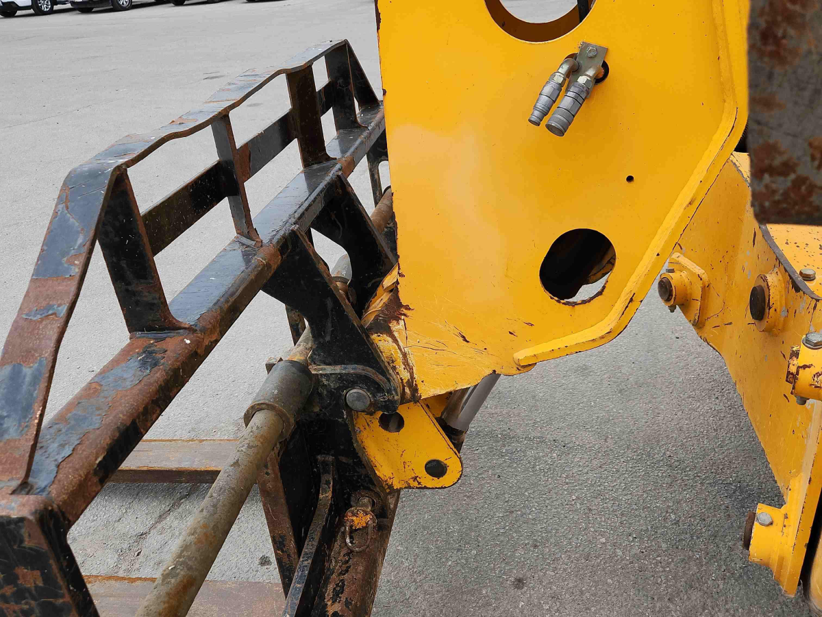 Subcategory - 11,000+ Lb Telehandlers | image 7