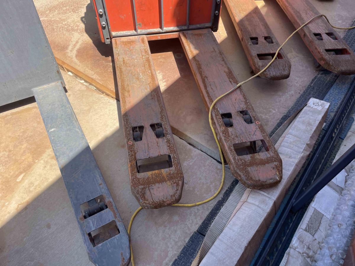Subcategory - Pallet Trucks | image 2