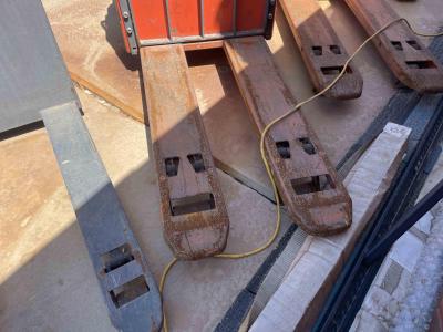 Gallery Thumbnail - Subcategory - Pallet Trucks | image 2