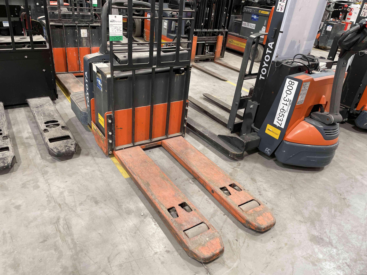 Subcategory - Pallet Trucks | image 3