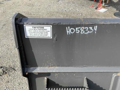 Gallery Thumbnail - Subcategory - 2,000+ Lb Compact Track Loaders | image 13