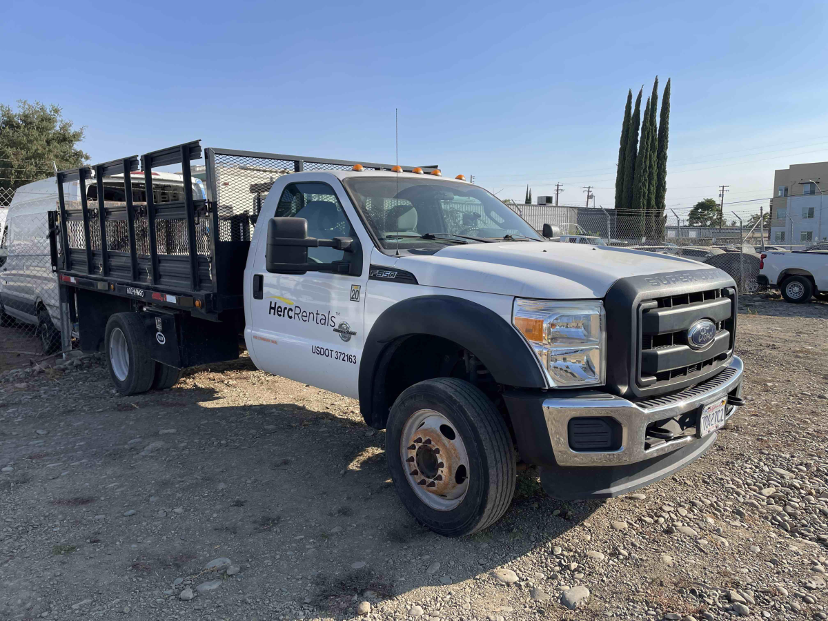 Detail Photo - 2016 Ford F-550 | image 0