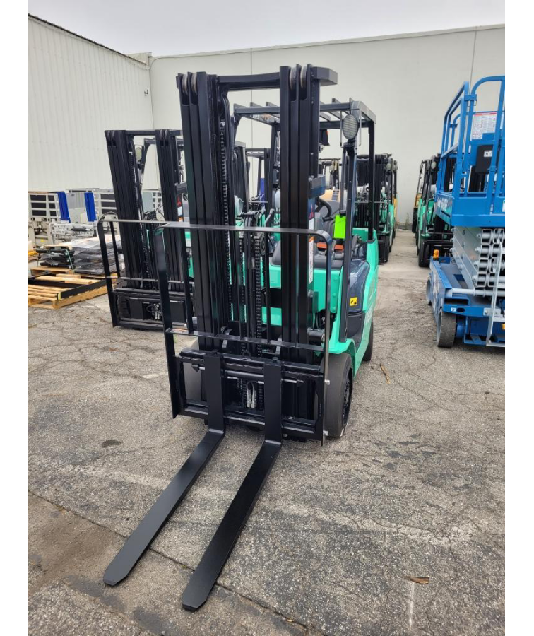 Subcategory - 0-19,999 Lb Cushion Tire Forklift Trucks | image 1