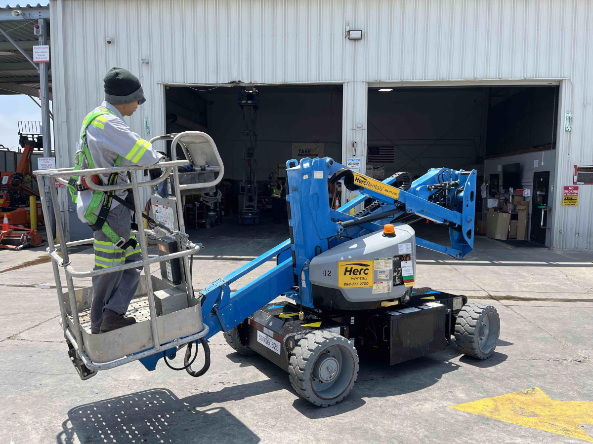 Subcategory - 0-39 Ft Electric Articulating Booms | image 5