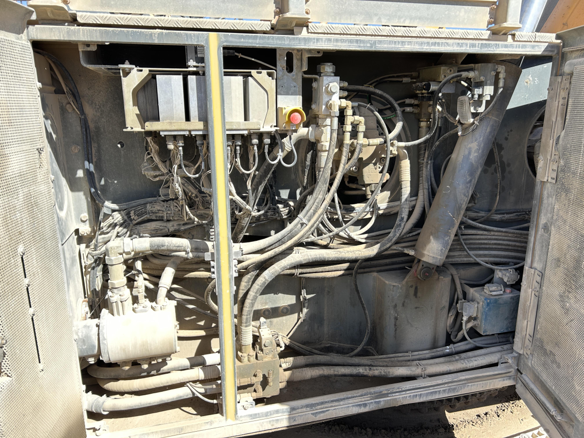 Subcategory - Lattice-Boom Crawler Cranes | image 14