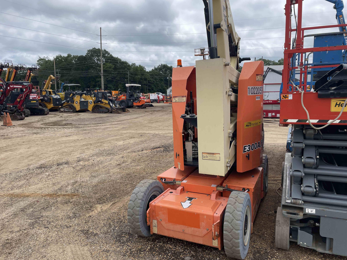 Subcategory - 0-39 Ft Electric Articulating Booms | image 0