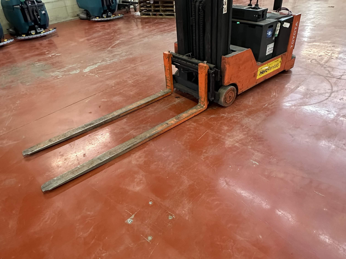Subcategory - Walk-Behind Electric Stackers | image 4