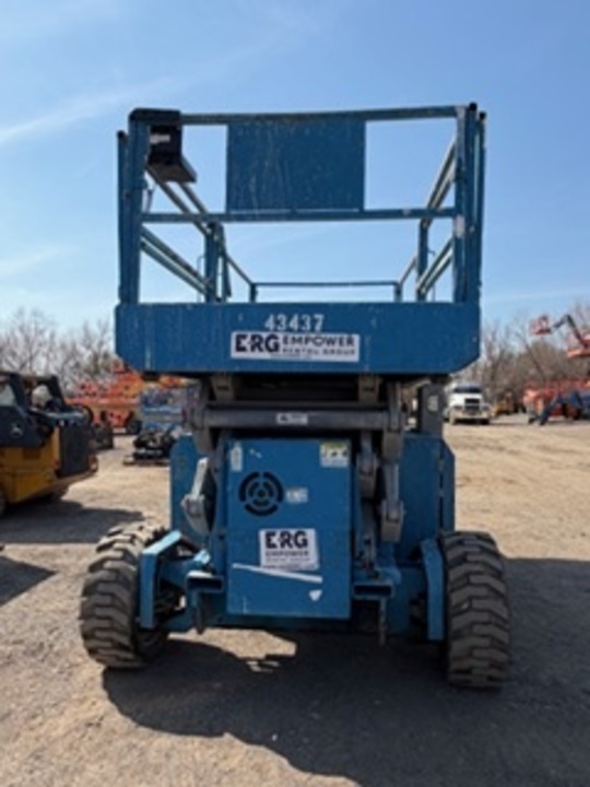 EMRG : 2010 Genie GS-4390 RT | Empower Rental Group