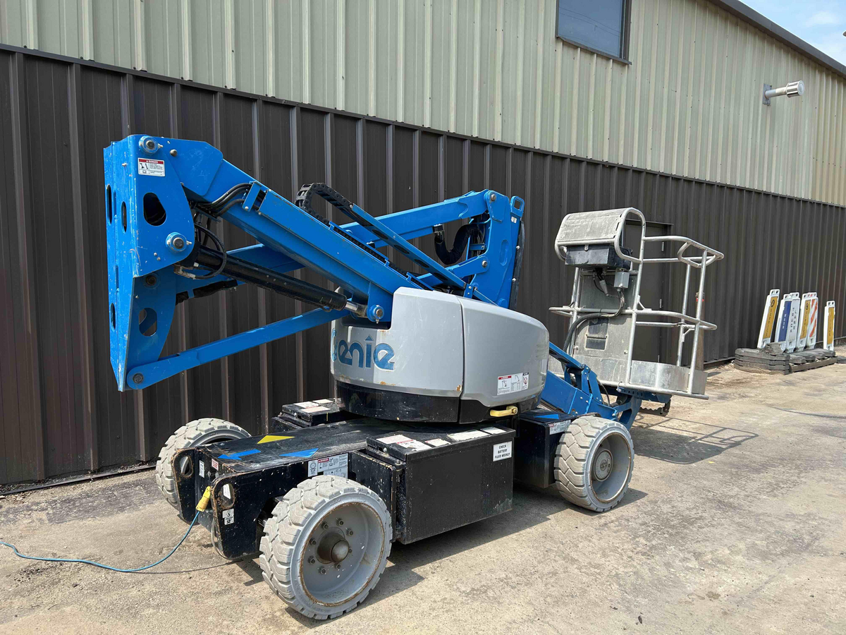 Subcategory - 0-39 Ft Electric Articulating Booms | image 0