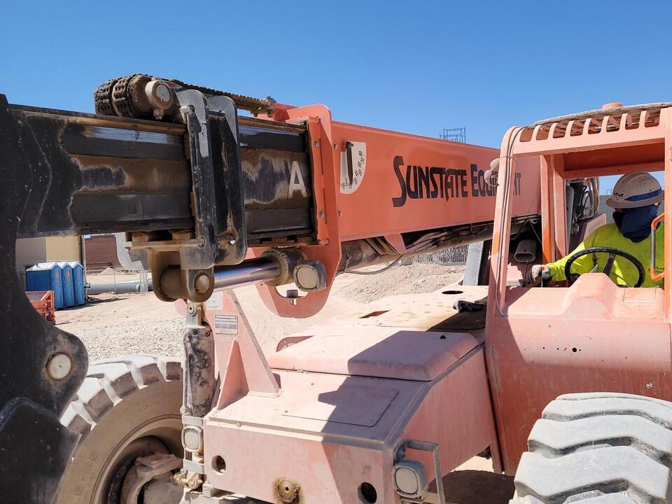 2017 SkyTrak 8042 Telehandlers | Sunstate Equipment Co.