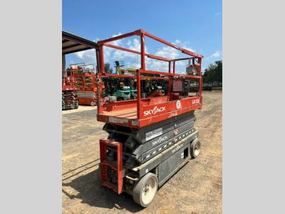 Gallery Thumbnail - Subcategory - 19+ Ft Electric Scissor Lifts | image 0