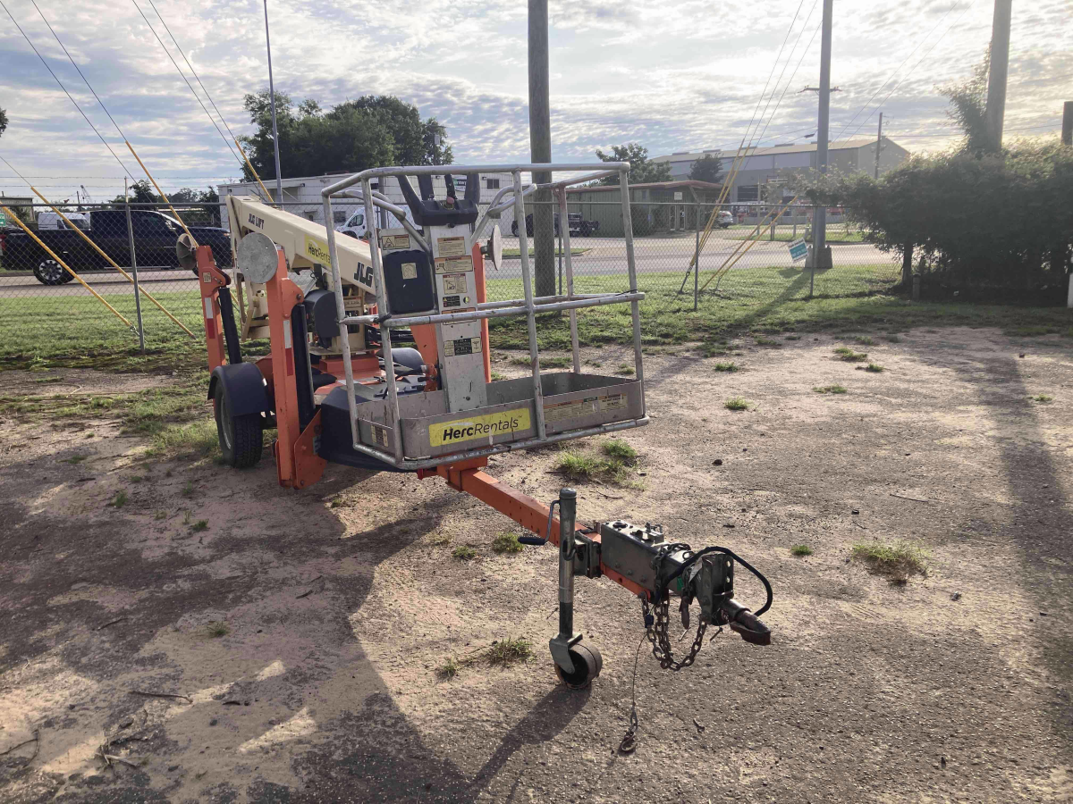 Subcategory - Towable Booms | image 1